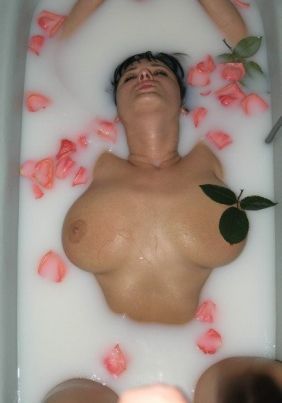 Стася индивидуалка СПб у метро Ладожская индивидуалки круглосуточно