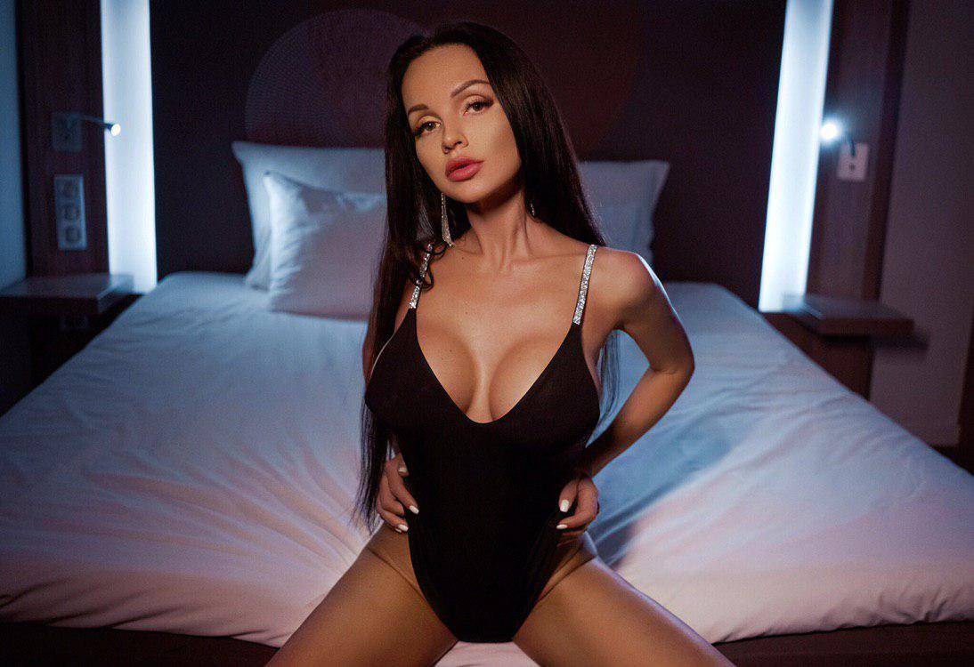 Росси проститутка интим салон СПб у метро Горьковская элитные дорогие проститутки салоны спб